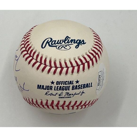 Catherine Bach Daisy Dukes Of Hazzard Signed Baseball Rawlings OML JSA COA - Picture 3 of 9